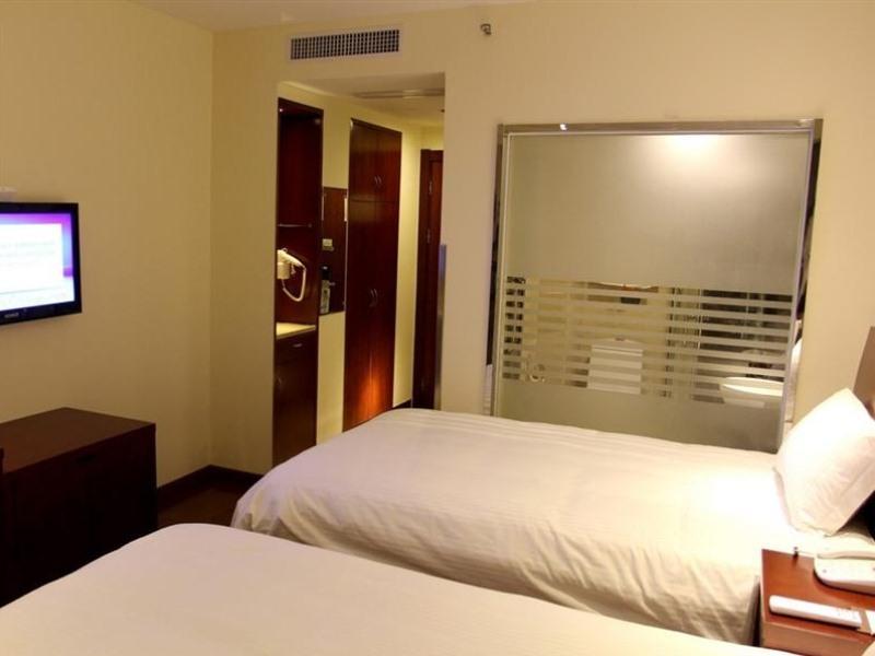 Greentree Inn Yiwu International Trade City Hotel Exterior foto